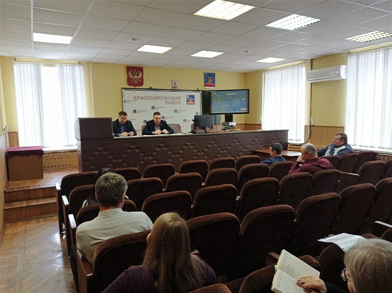2 марта 2023 года состоялось рабочее совещание по подготовке к избирательной кампании в посёлке Красной Яруга..
