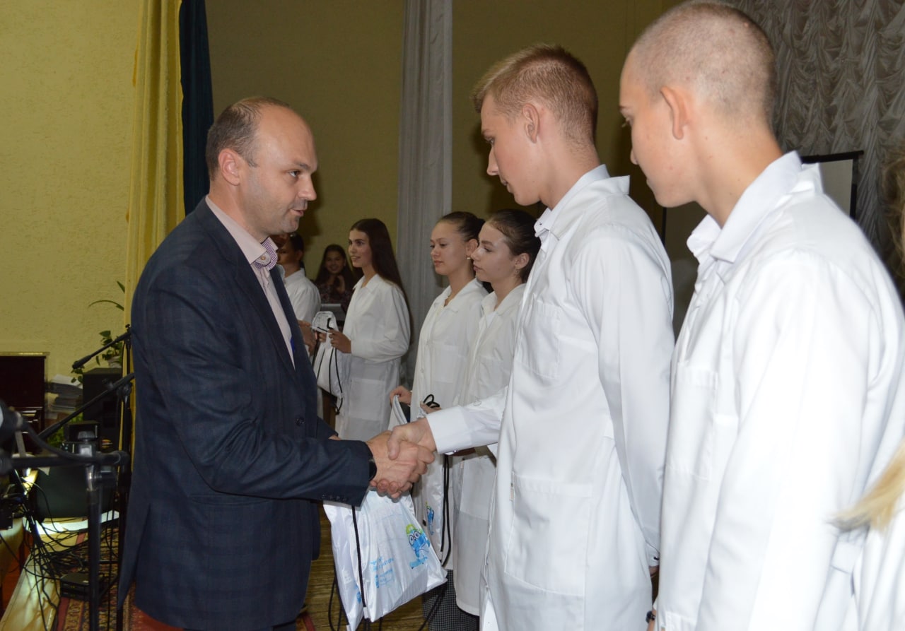 Краснояружские школьники прошли посвящение в профессию медика ⁣.