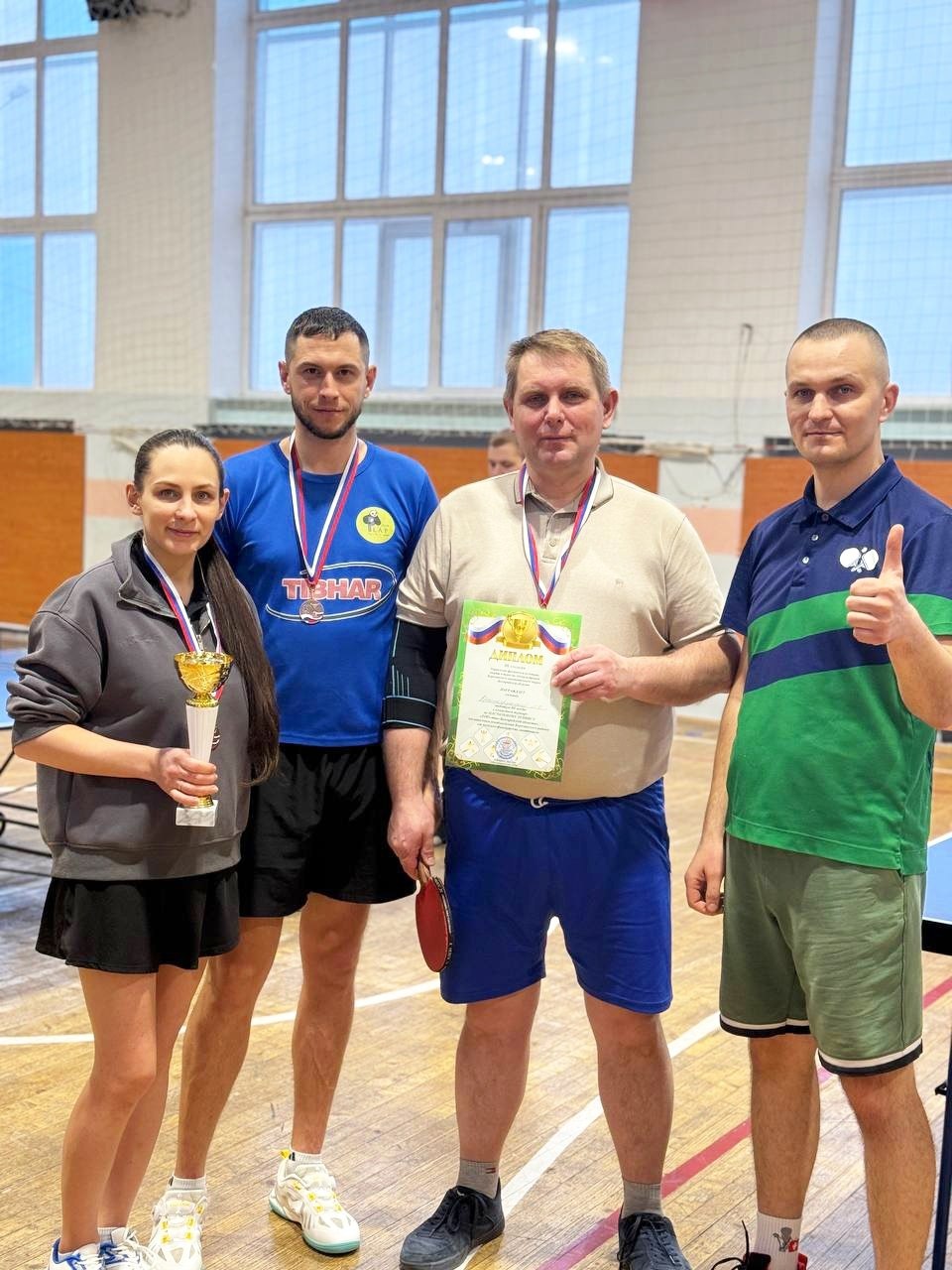 Наши спортсмены вошли в число лучших командного турнира по настольному теннису «Топ-спин» в Белгородской области.