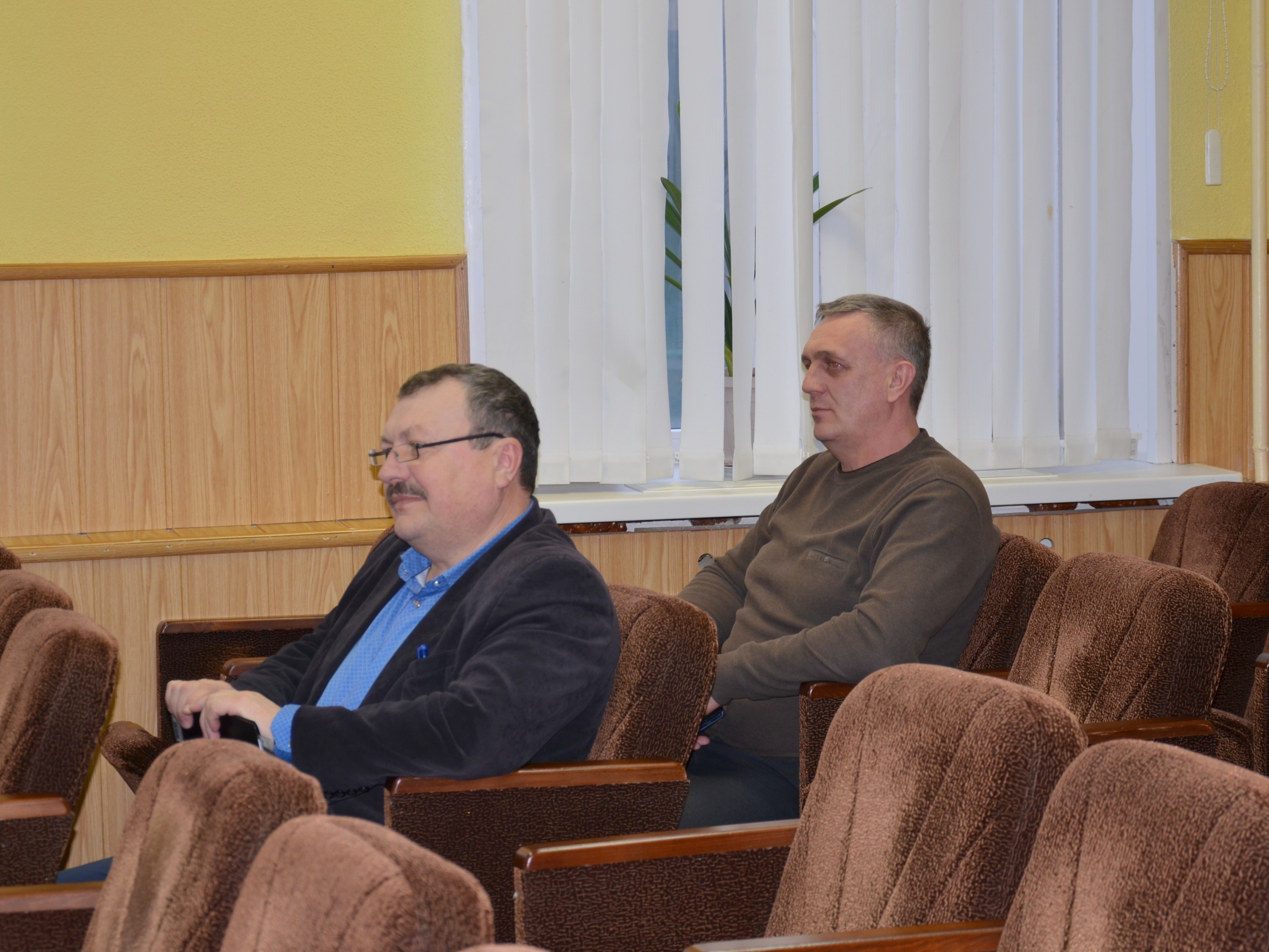 По поручению губернатора Вячеслава Гладкова создана специальная комиссия по вопросам предоставления компенсации в виде жилого помещения гражданам.