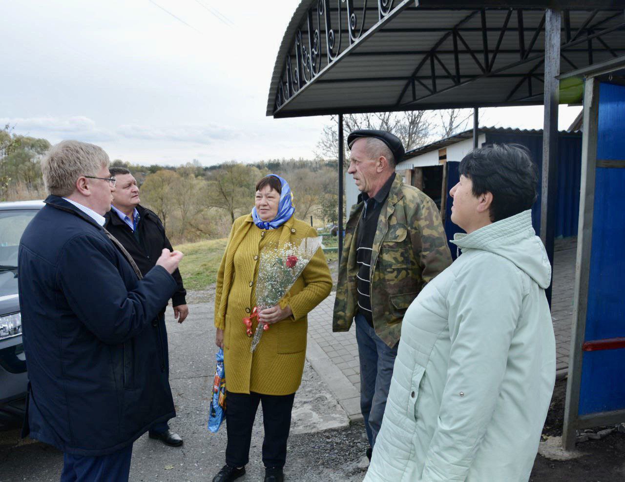 Глава администрации района посетил Графовское сельское поселение.