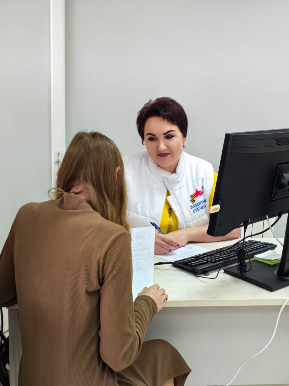 Участники СВО и их семьи могут получить квалифицированную помощь в филиале государственного фонда «Защитники Отечества».