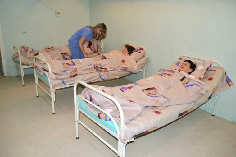 Прошли плановые учения по гражданской обороне на территории Краснояружской районной больницы.